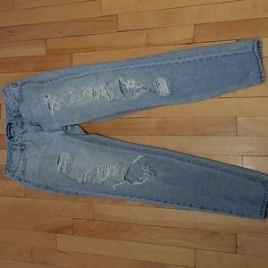 Blue Spice distressed jeans
